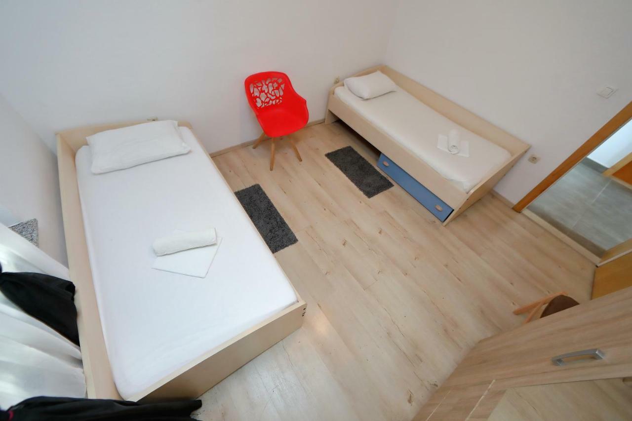 Holiday House Andrija Бибинє Екстер'єр фото